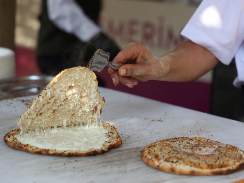 Başkan Altay Tüm Lezzet Tutkunlarını Pazar Akşamına Kadar Devam Edecek Gastrofest'e Davet Etti