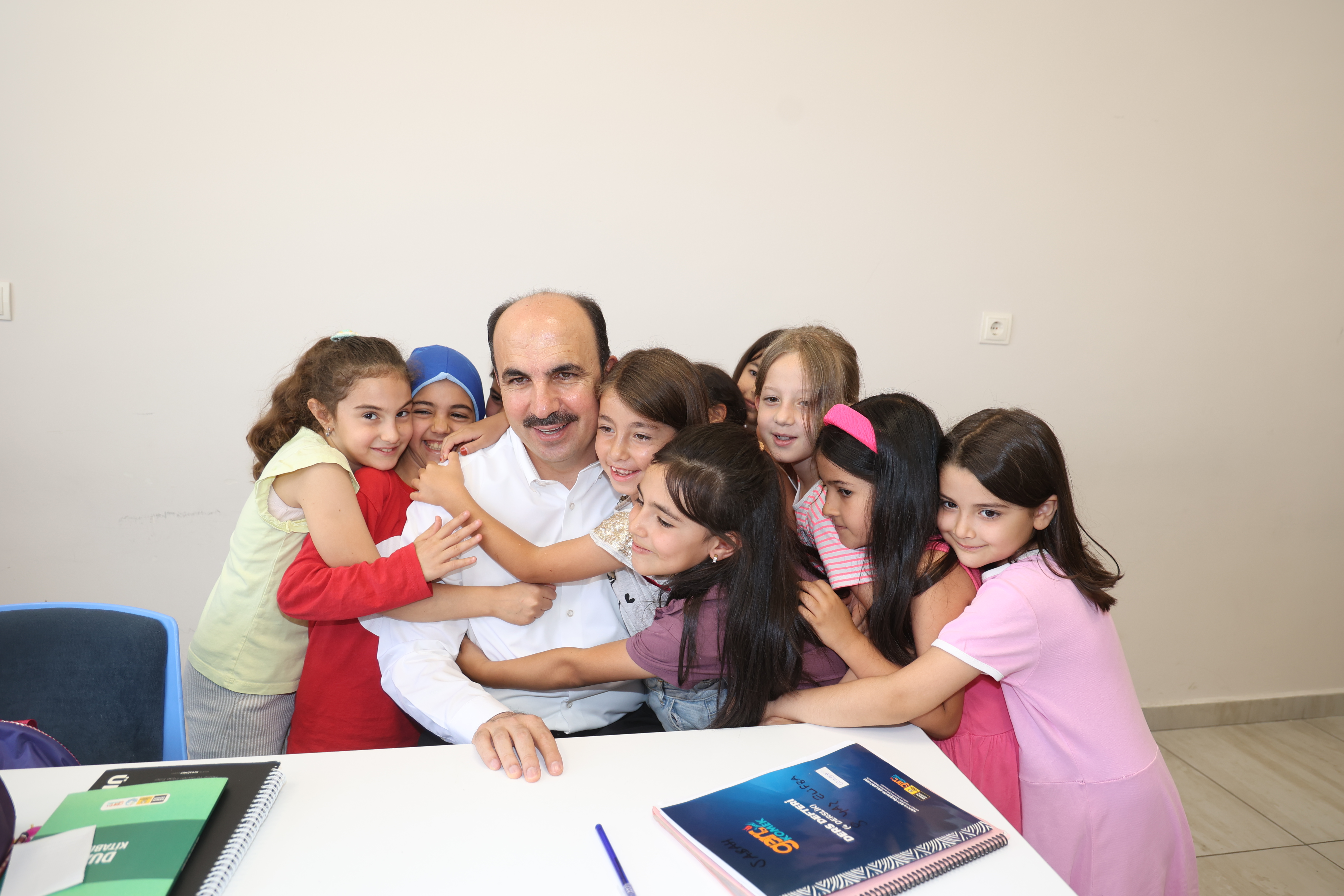 Başkan Altay: “Genç KOMEK ve Bilgehanelerde 30 Bin Öğrencimiz Yaz Aylarını Bizimle Birlikte Geçiriyor”