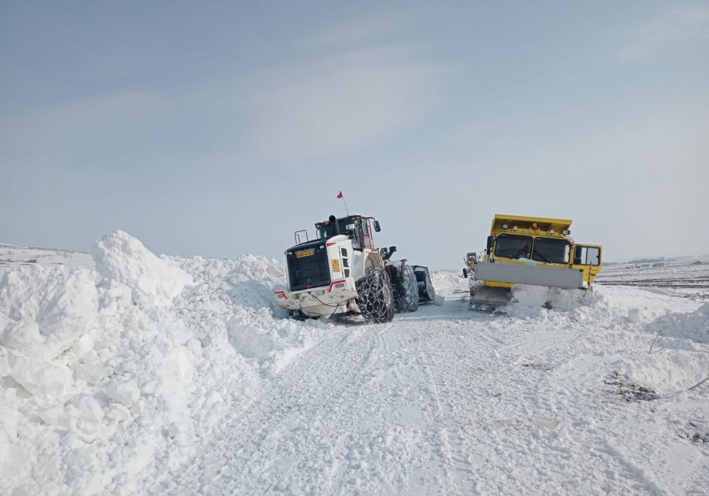 Kayseri’de 46 yol ulaşıma açıldı, 2 yol ise kapalı