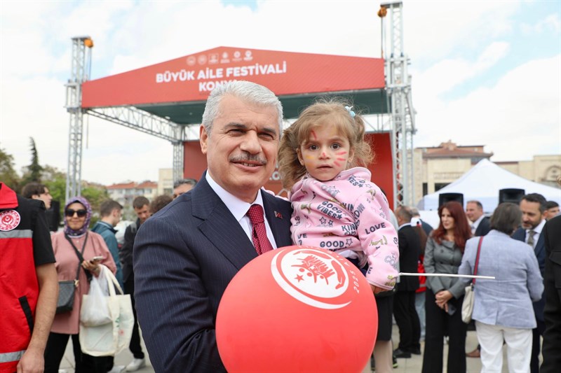 Büyük Aile Festivali Konya'da Yoğun İlgi ile Kutlandı  