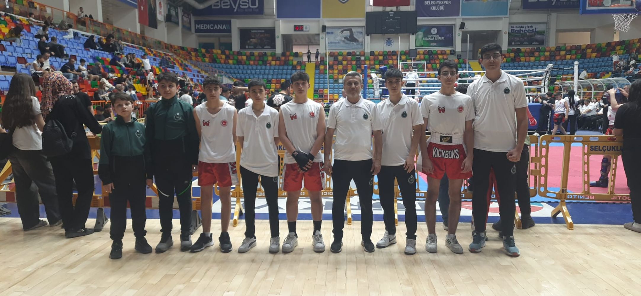 Karataylı Sporculardan Kick Boks Kupasında Büyük Başarı