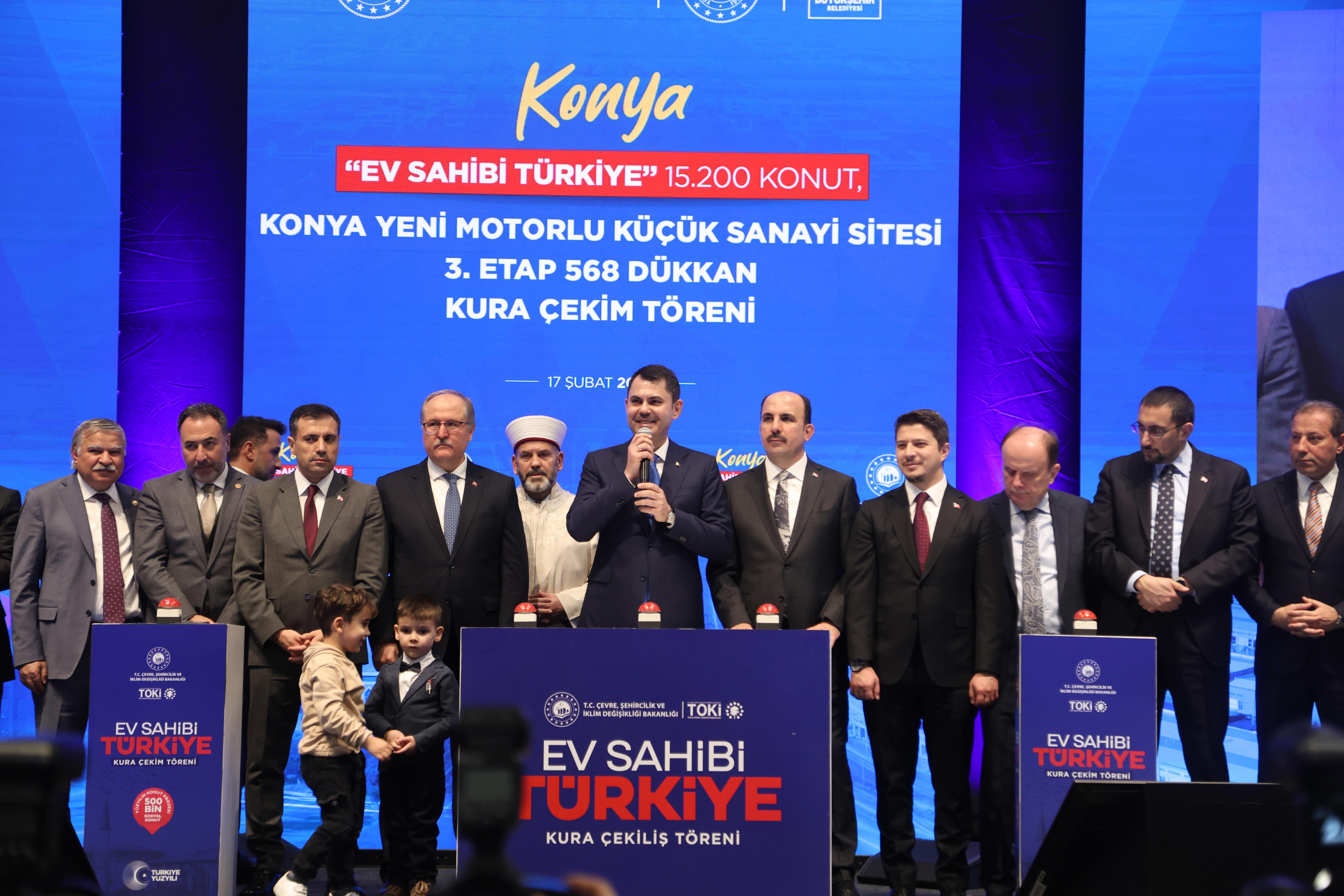 Bakan Kurum Konya’da TOKİ Konutları ve Yeni Sanayi Sitesi 3. Etabın Kura Çekim Programına Katıldı
