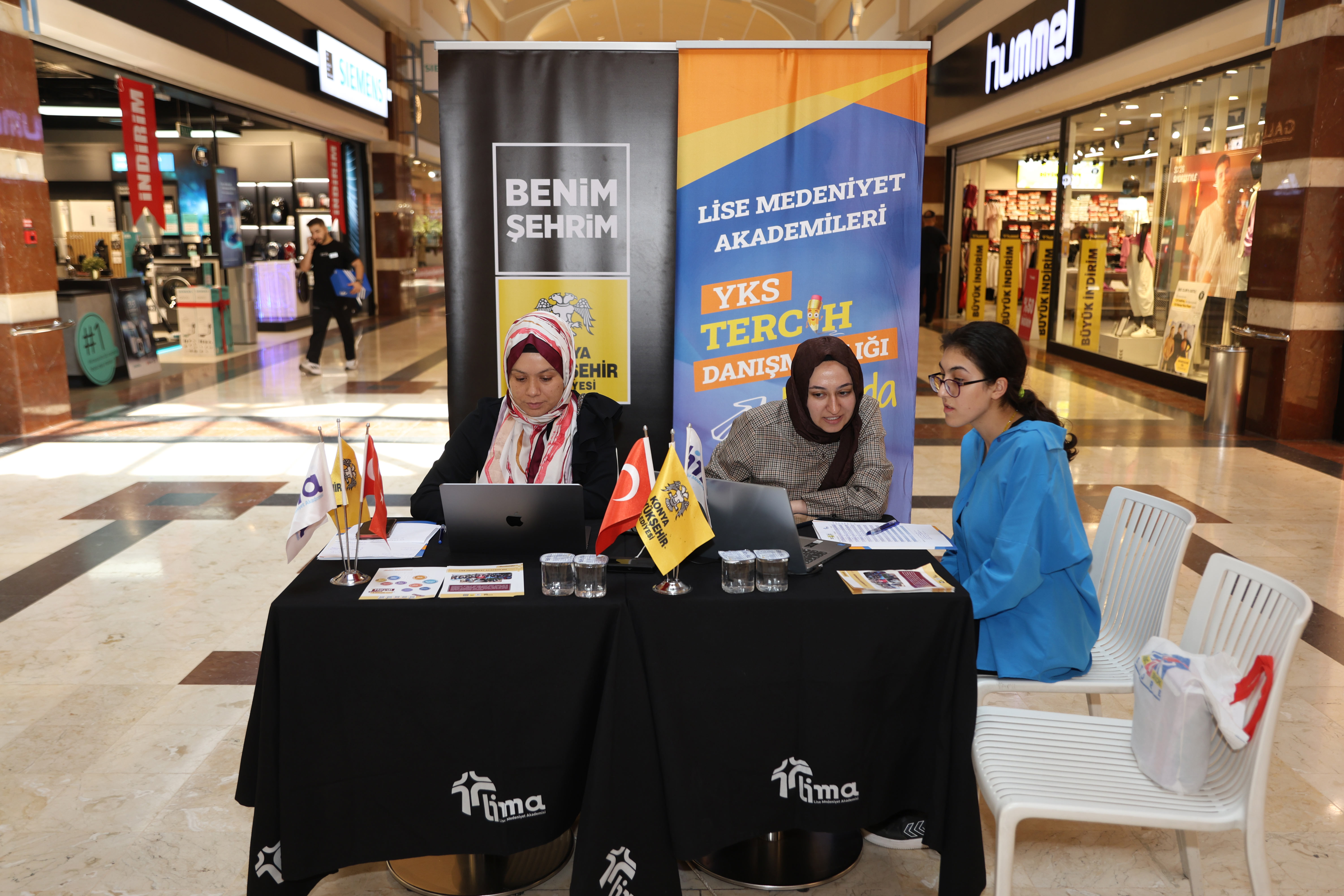 Konya Büyükşehir YKS Adaylarına Ücretsiz Tercih Danışmanlığı Desteği Veriyor
