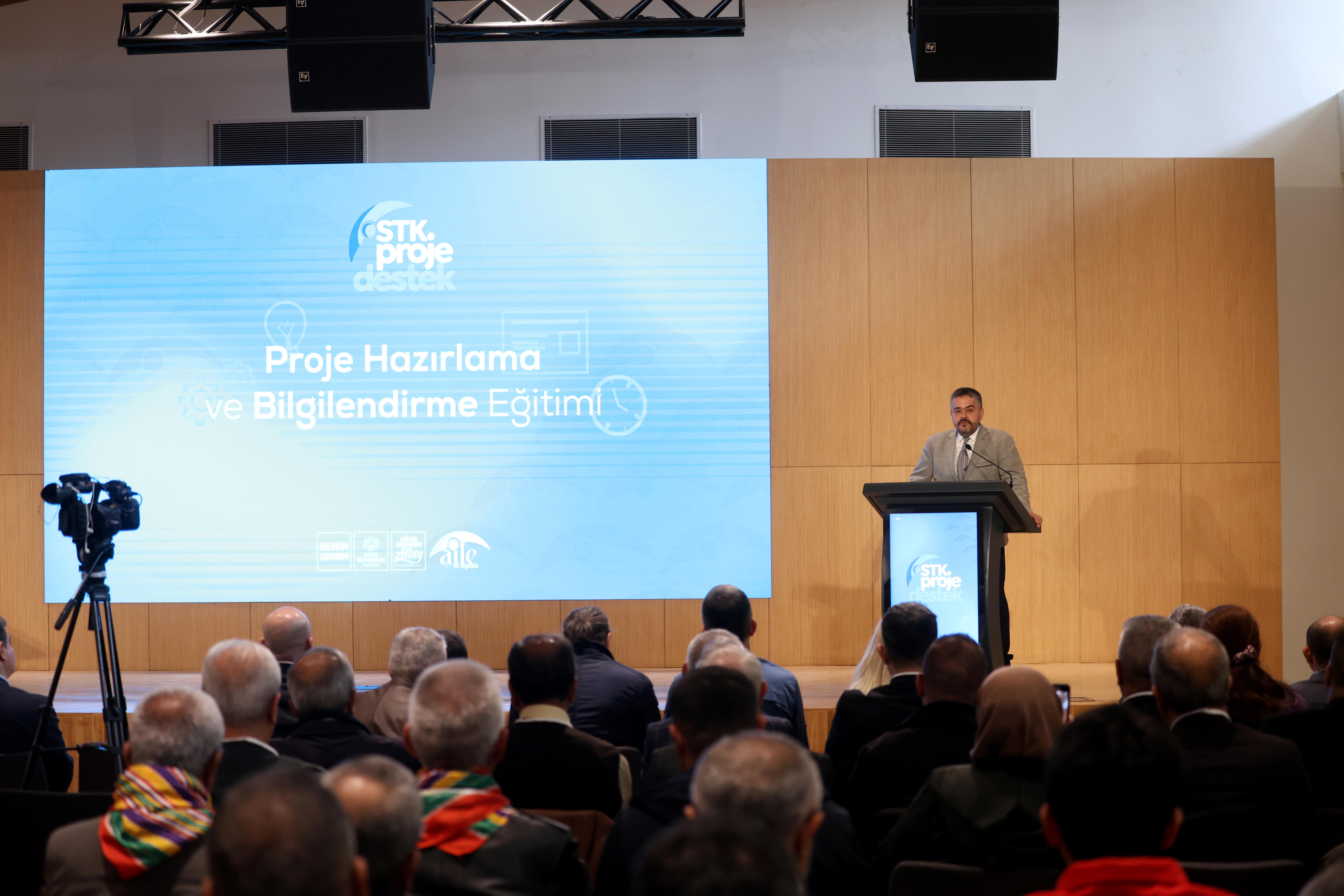 Konya’da STK’lara Proje Hazırlama ve Hibe Eğitimi Verildi