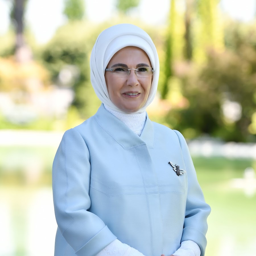 Emine Erdoğan’dan ’Dünya Yaşlılar Günü’ paylaşımı