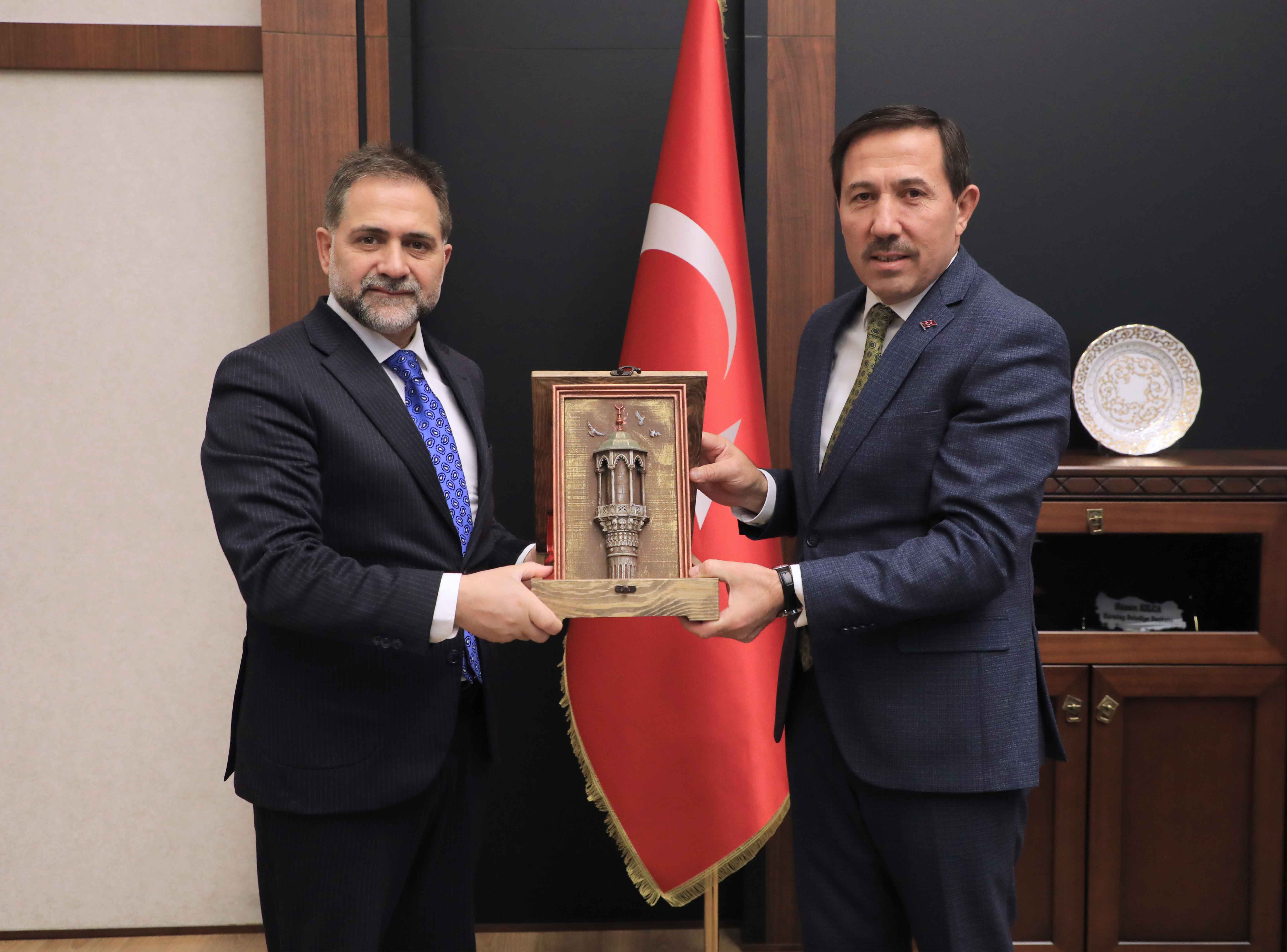 Yakutiye Belediye Başkanı Mahmut Uçar'dan Karatay'a Ziyaret