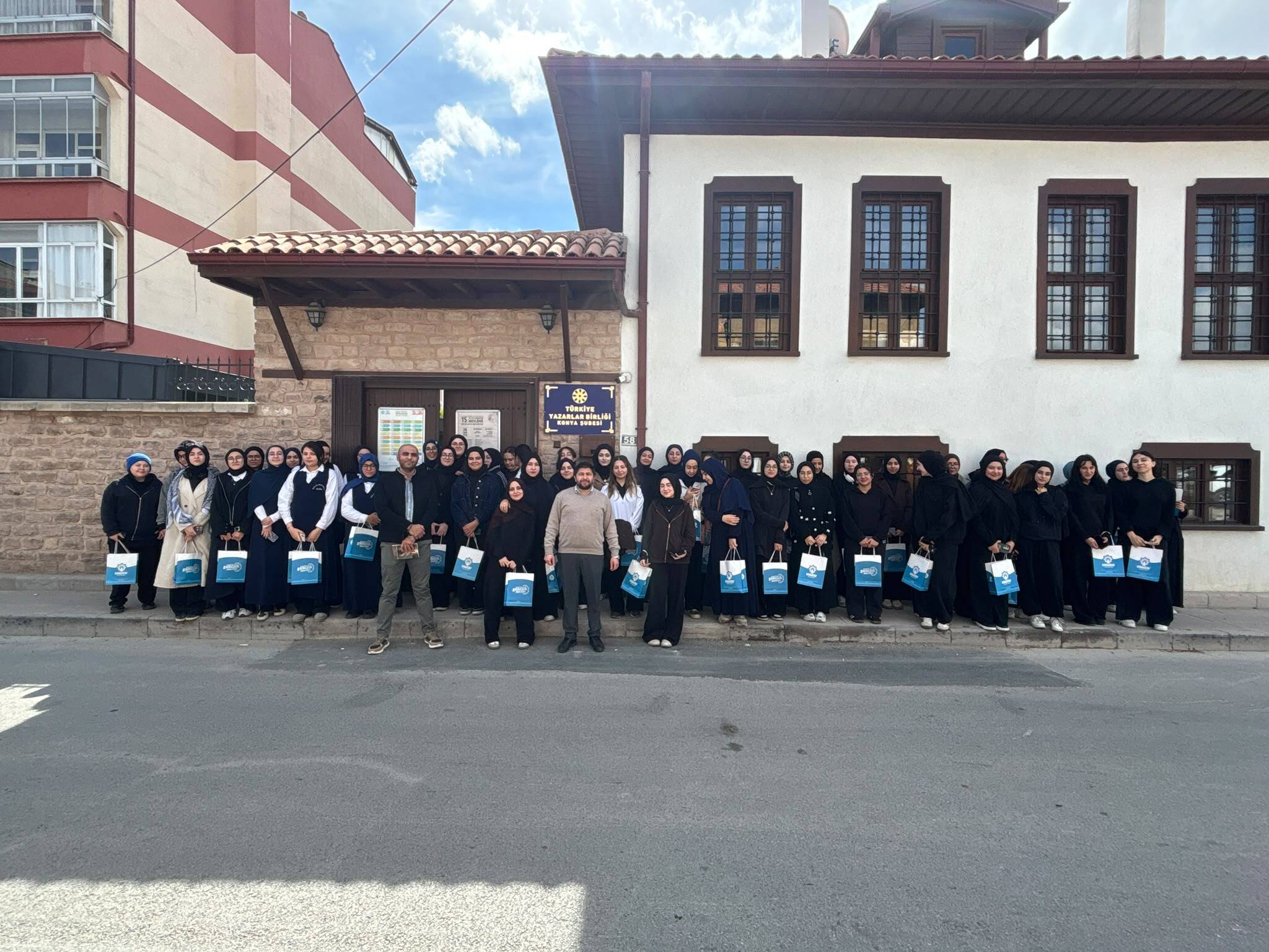 Karatay'da Teneffüs Buluşmaları Devam Ediyor 