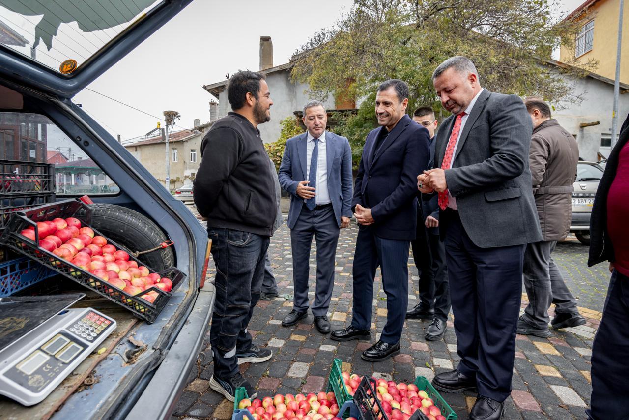 AK Parti Konya’dan Yalıhüyük Çıkarması: Vatandaşlarla Buluşup Talepleri Dinlediler