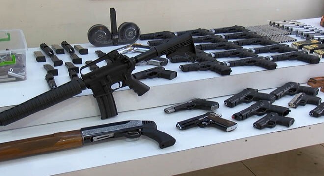 Kırıkkale’de yasa dışı silah ticareti operasyonu: 14 adrese eş zamanlı baskın