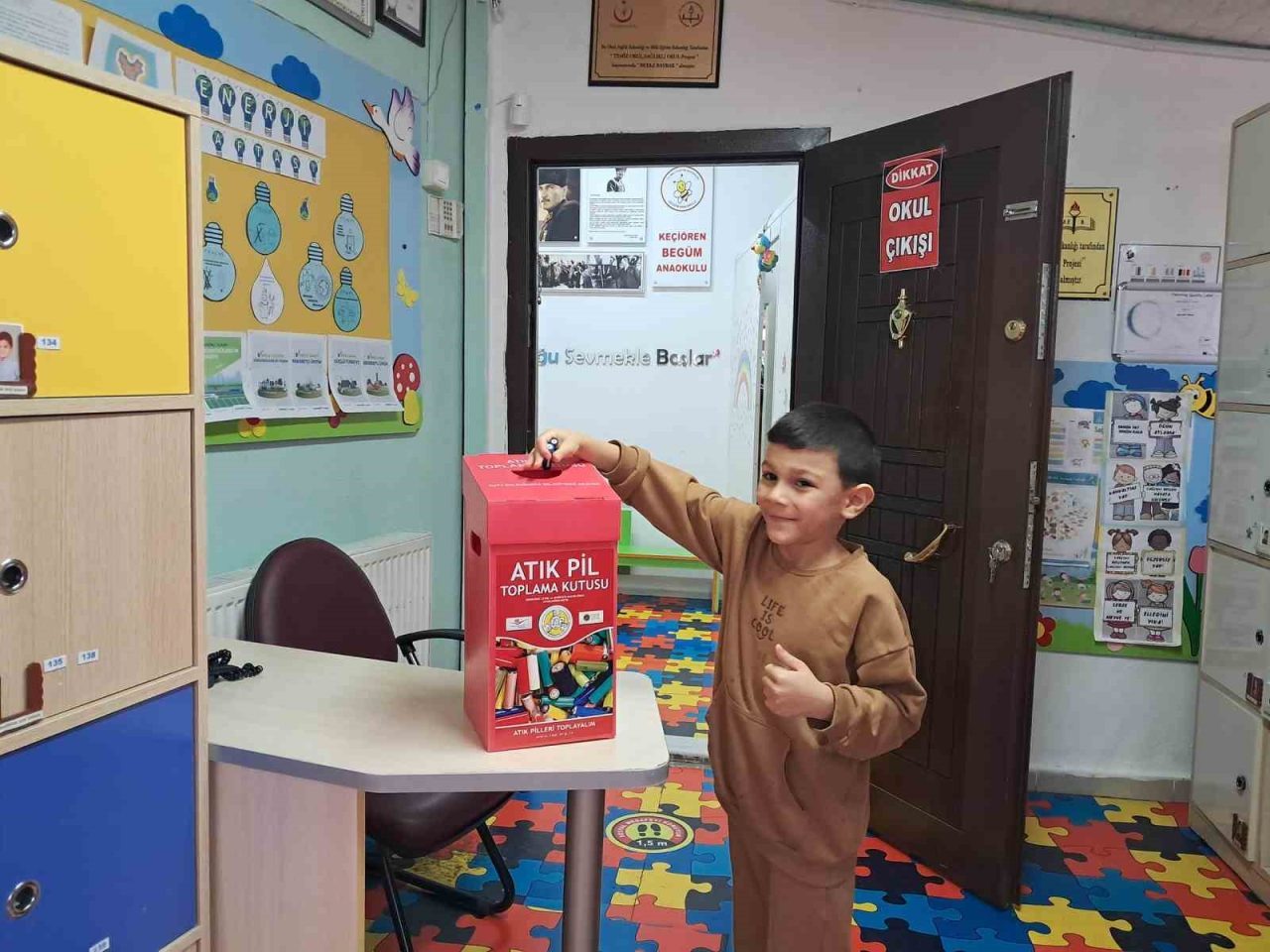Atık pili topla, hediyeyi kap