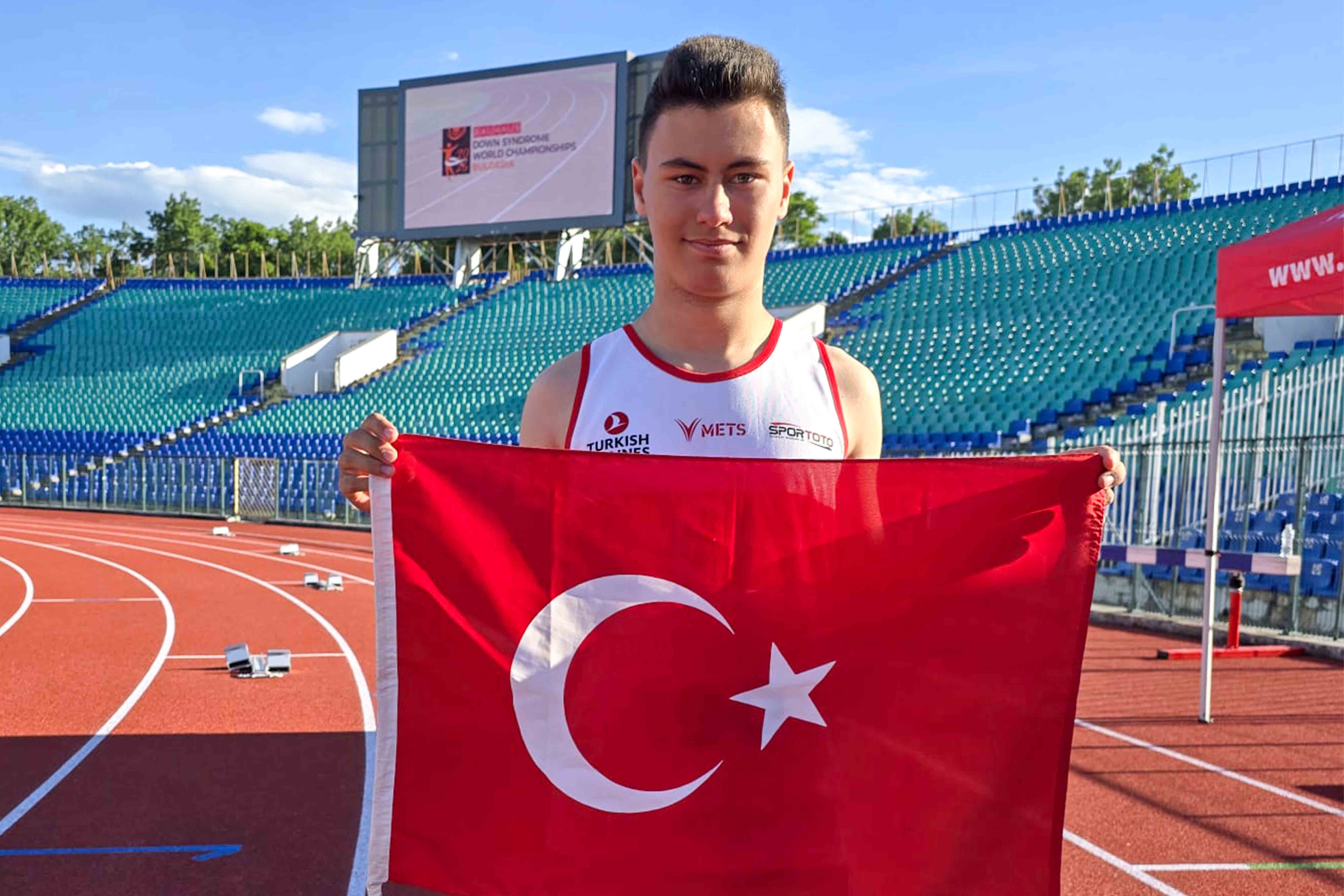 Muhammed Eren, Dünya  Rekorlarıyla Dünya'nın Zirvesinde