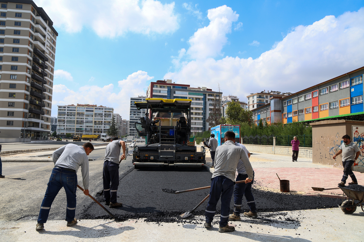 Selçuklu Belediyesi Asfalt Çalışmalarına Devam Ediyor 