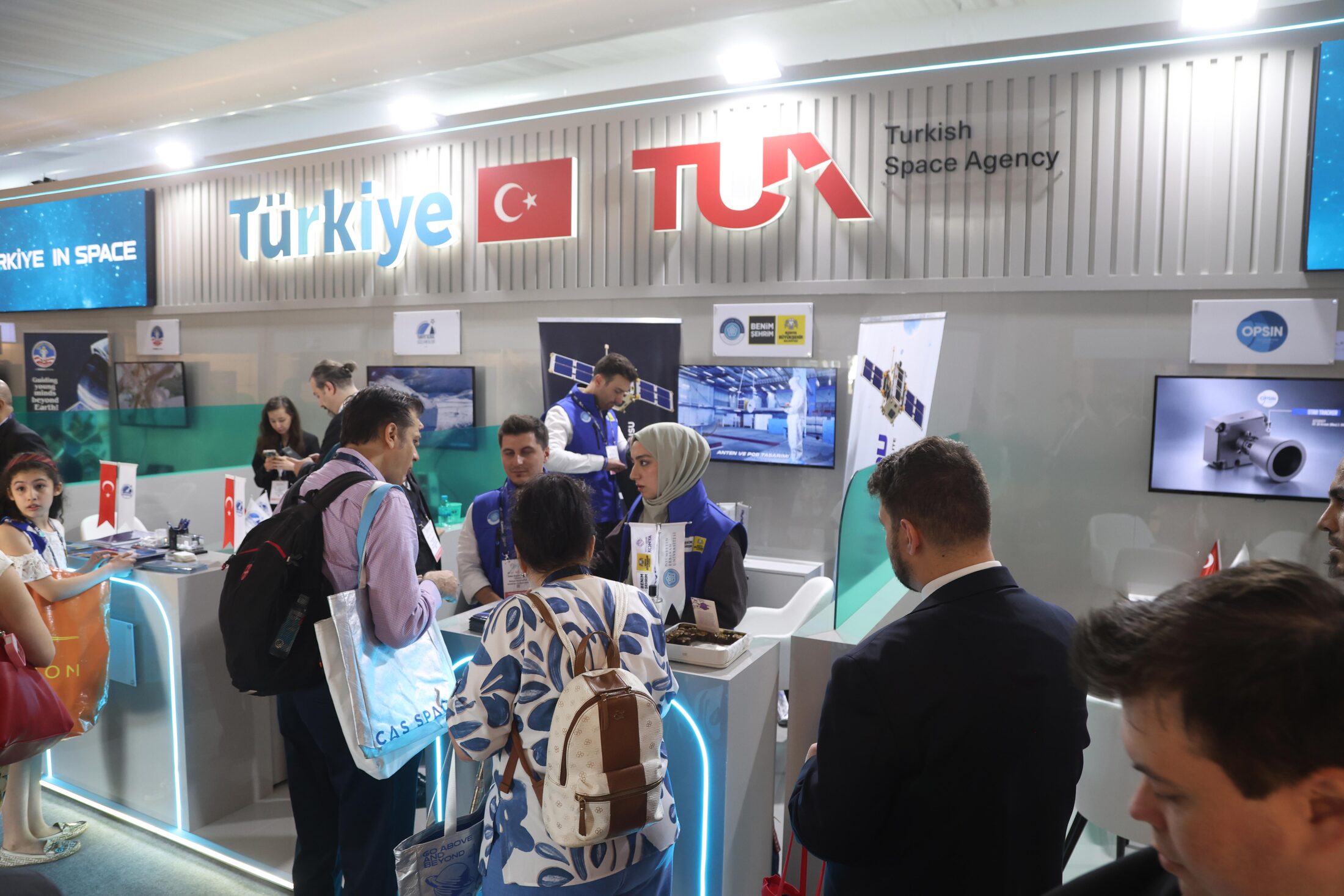 Konya Büyükşehir’in Küp Uydu Projesi 77. Uluslararası Uzay Kongresi’nde Dünyaya Tanıtılıyor