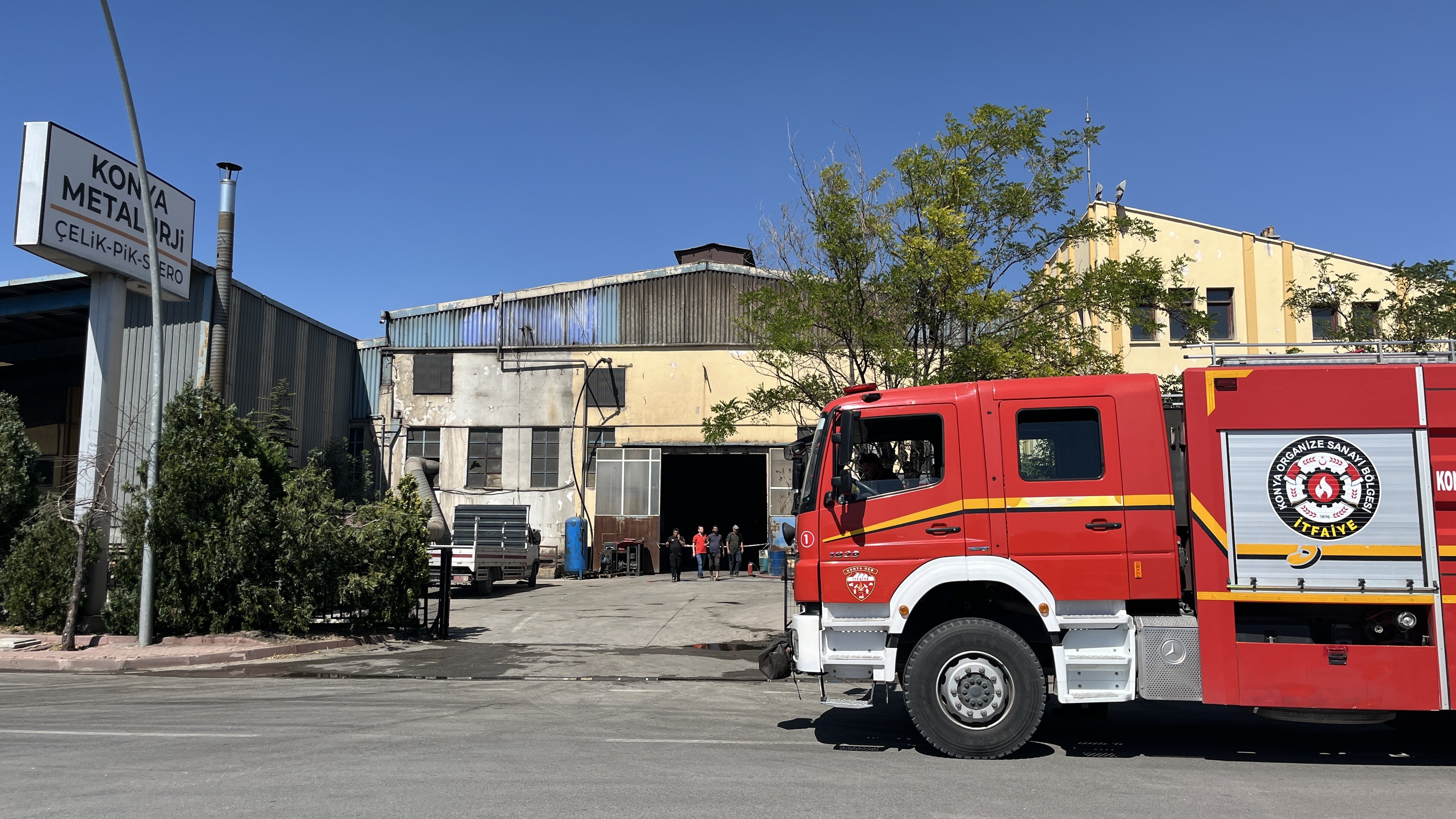 Konya'da Metal Fabrikasında Patlama Paniğe Neden Oldu