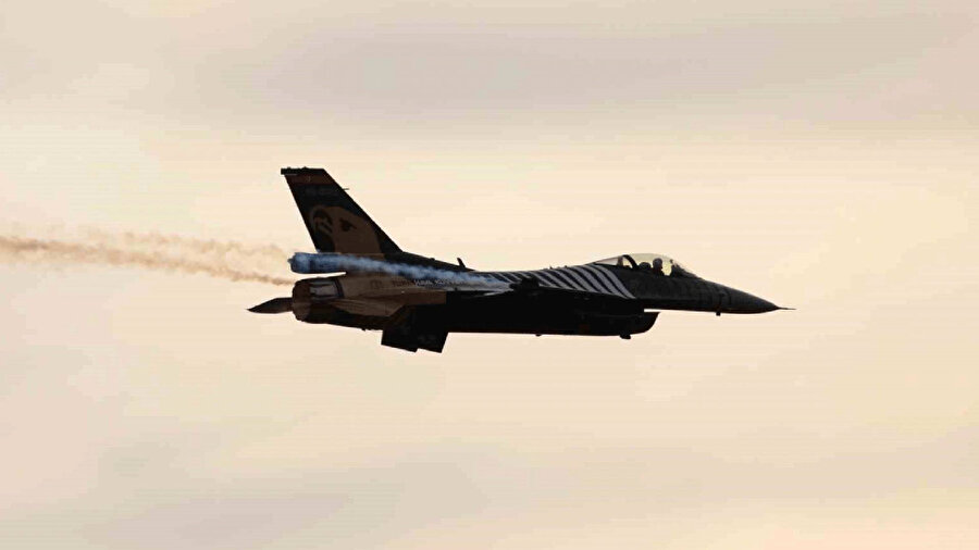 Ankara Valiliği’nden NATO Zirvesi öncesi vatandaşlara uyarı: Türk Yıldızları uçuşu nedeniyle yüksek ses oluşabilir