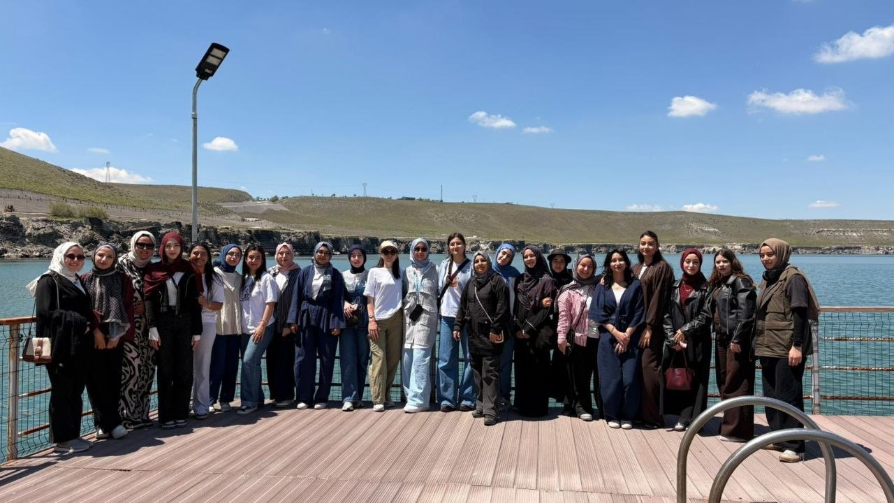 LİMA'nın Coğrafya Gezileri ve Kariyer Eğitimleriyle Gençler Donanımlı Yetişiyor