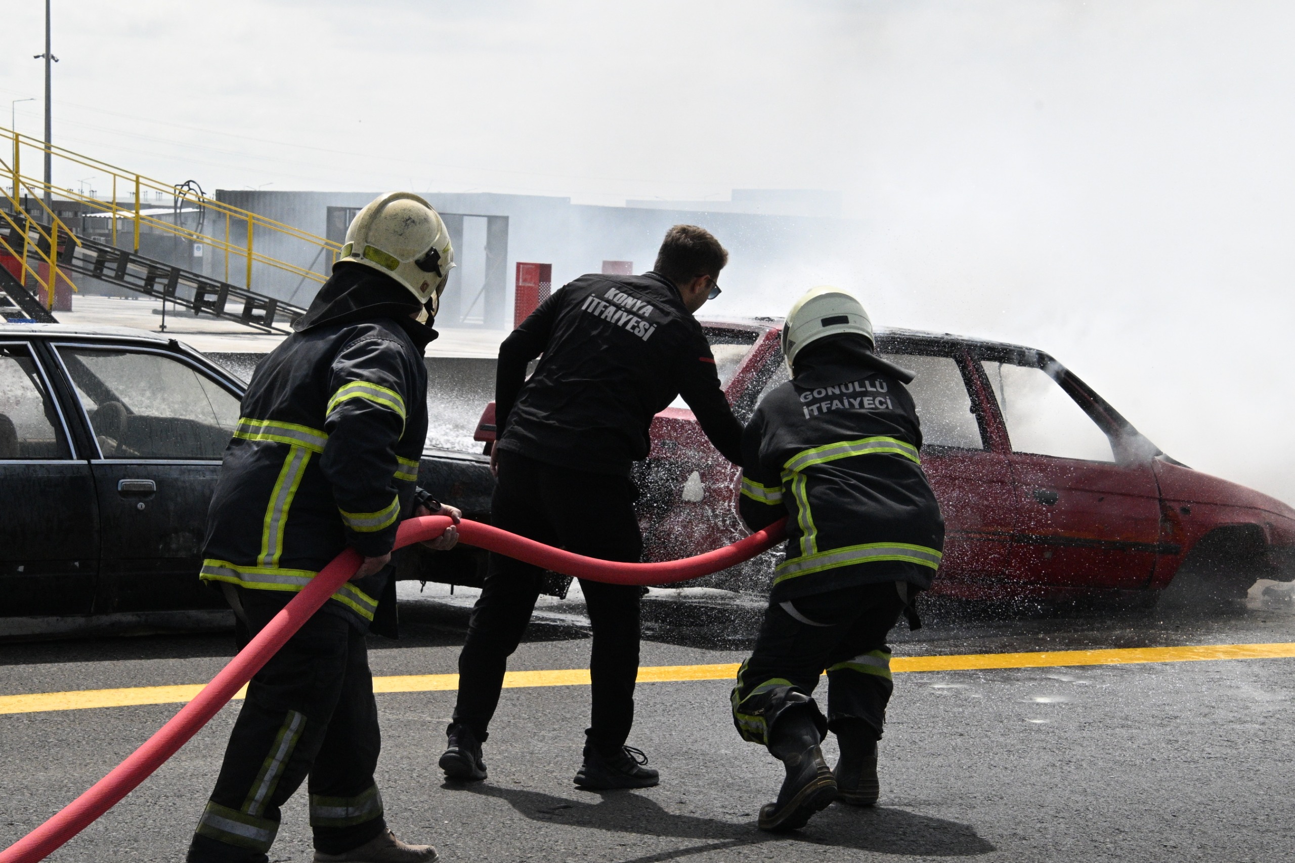 Konya’da Minibüsçü ve Servisçi Esnafına Yangın Eğitimi