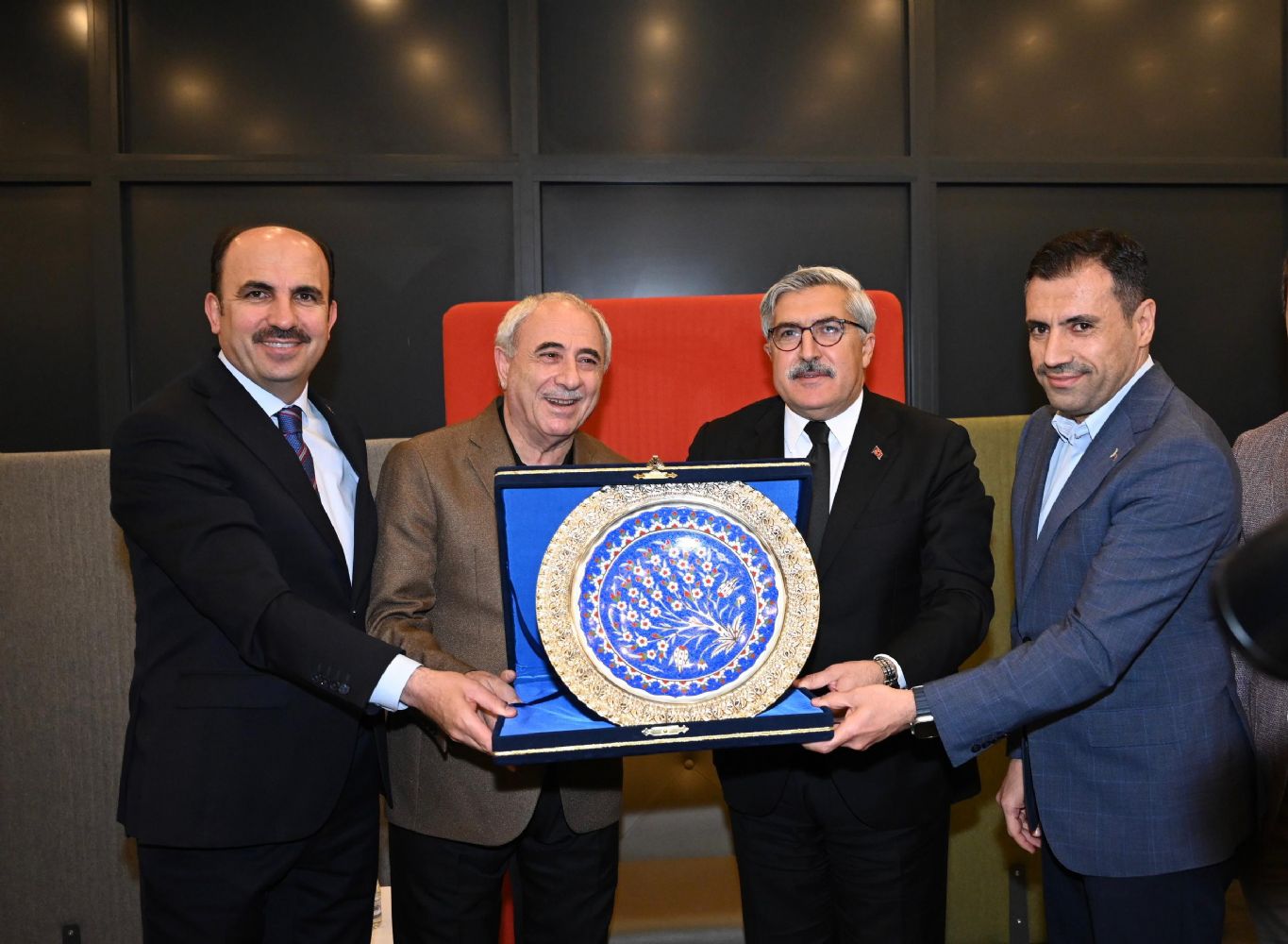 Ak Parti Genel Başkan Yardımcısı Yayman, Depremdeki Dayanışma İçin Başkan Altay'a ve Tüm Konyalılara Teşekkür Etti