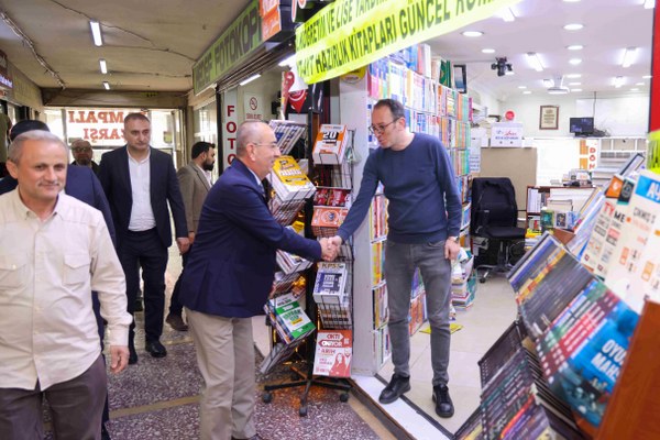 Rampalı Çarşı Yenileniyor: Başkan Kavuş Esnafla Birlikte Yeni Yüzü Şekillendiriyor