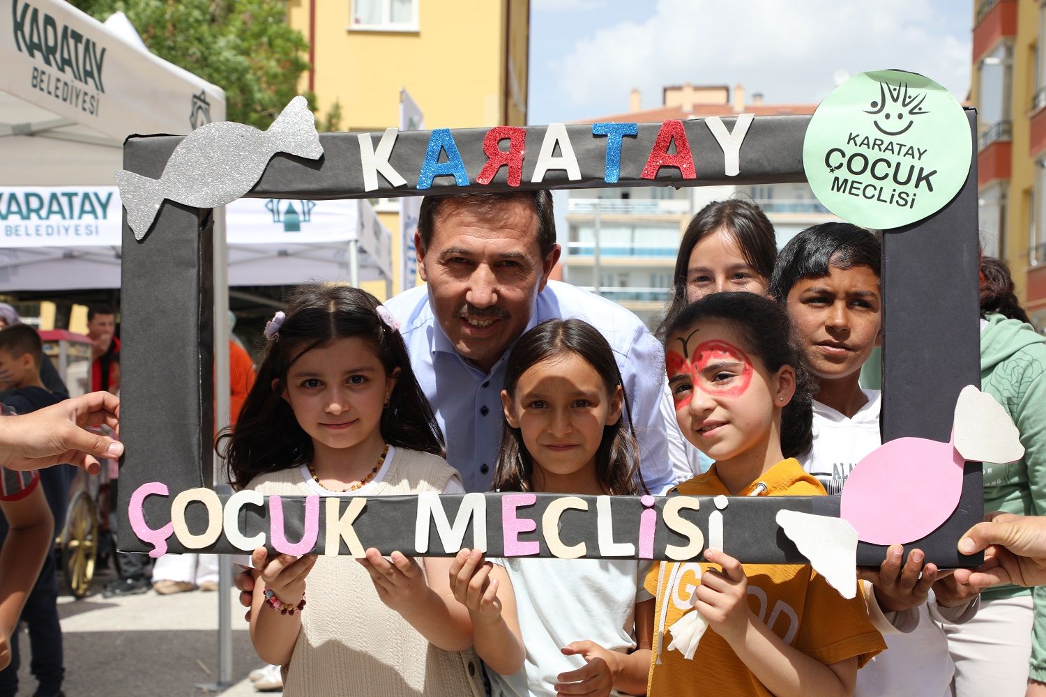 Karatay Çocuk Meclisi'nden Anlamlı Anneler Günü Etkinliği 