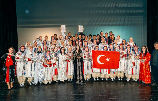 Selçuklu Belediyesi Güzel Sanatlar Lisesi İspanya'da Gönülleri Fethetti 