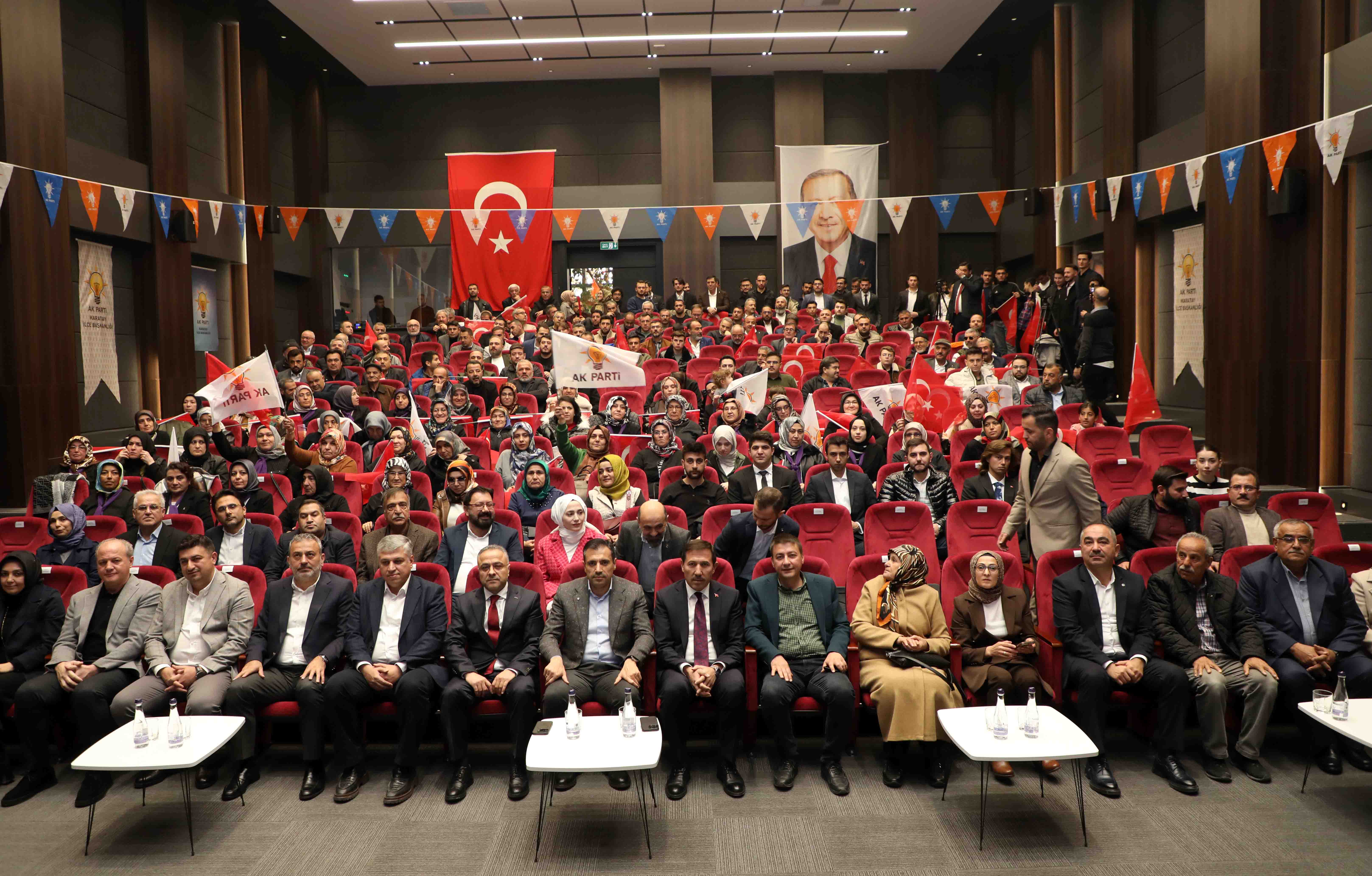 Ak Parti Karatay Teşkilatı Aralık 2025 Danışma Meclisi'nde Bir Araya Geldi