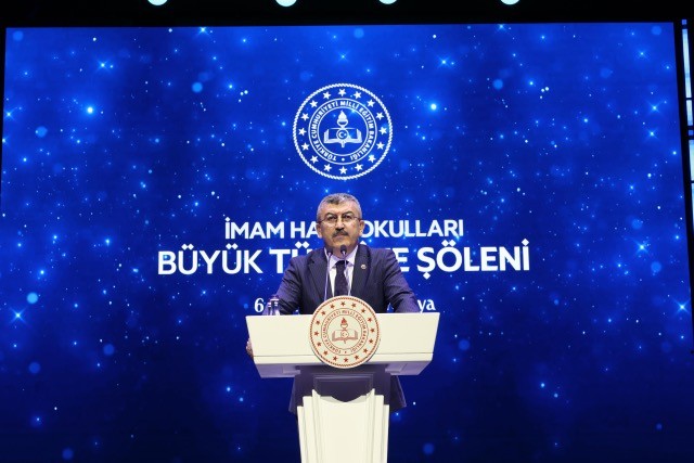 Hasan Ekici: “İmam Hatip Okulları Geleceğe Umutla Bakan Bir Neslin Yetiştiği Kurumlardır”