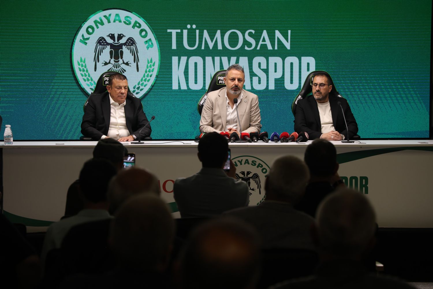 Konyaspor'da olağan genel kurul toplantısı ertelendi
