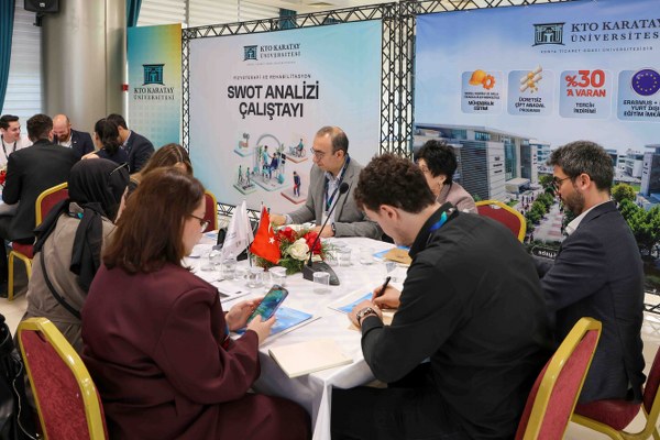 KTO Karatay'da Fizyoterapi ve Rehabilitasyon SWOT Analizi Çalıştayı