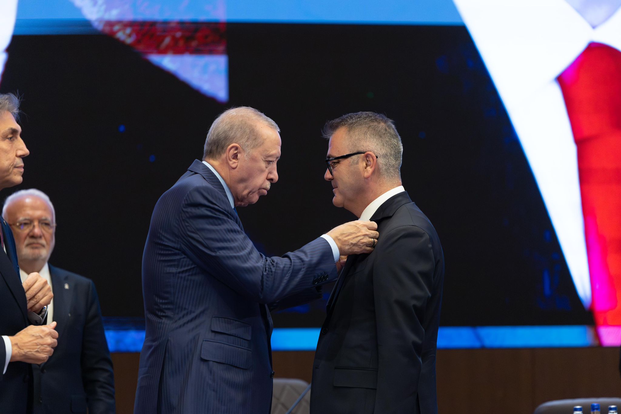 CHP’li Seydişehir Belediye Başkanı Hasan Ustaoğlu, AK Parti’ye Katıldı