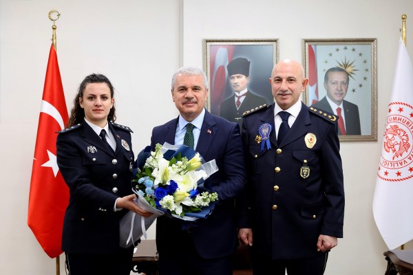 Türk Polis Teşkilatı 181’inci Kuruluş Yıl Dönümünü Kutluyor