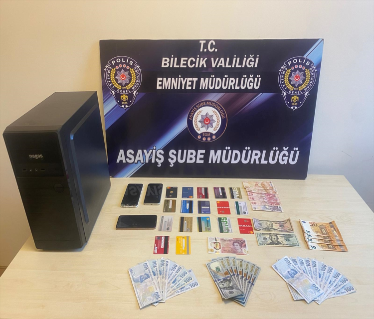 Bilecik ve Istanbul'da yakalanan telefonla dolandiricilik süphelisi 5 kisi tutuklandiMuhsin Arslan