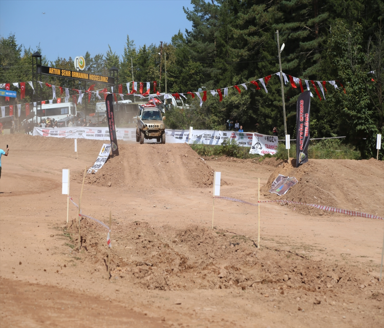 Artvin'de 7. Uluslararasi Off-Road Yarislari yapildiYusuf Okur