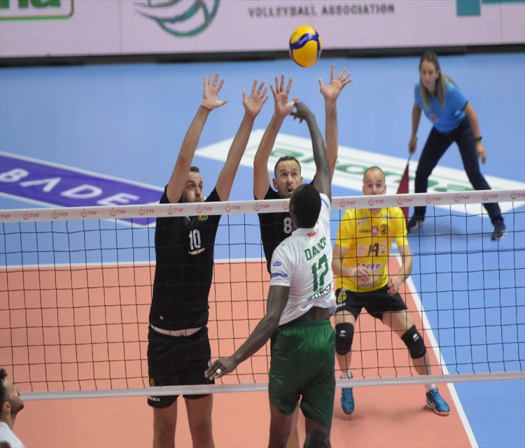 Voleybol: Erkekler Balkan KupasiHande Durmus- Bursa Büyüksehir Belediyespor: 3 - KV Peja: 0