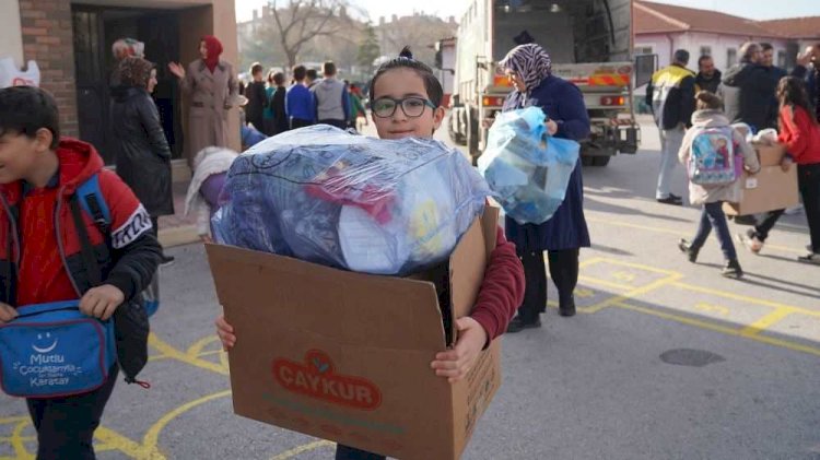 Karatay'da Geri Dönüşümde Büyük Başarı: 6 Bin Vatandaşa 840 Ton Atık Toplandı